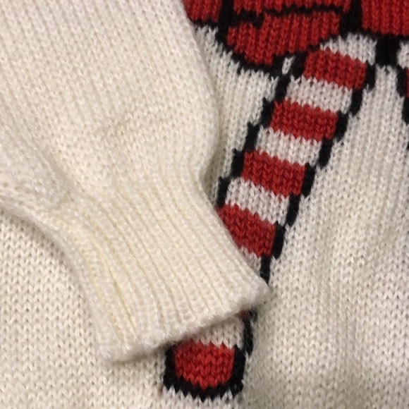 Hunters Run Oversized Candy Cane Holiday Sweater Size M - Picture 6 of 10